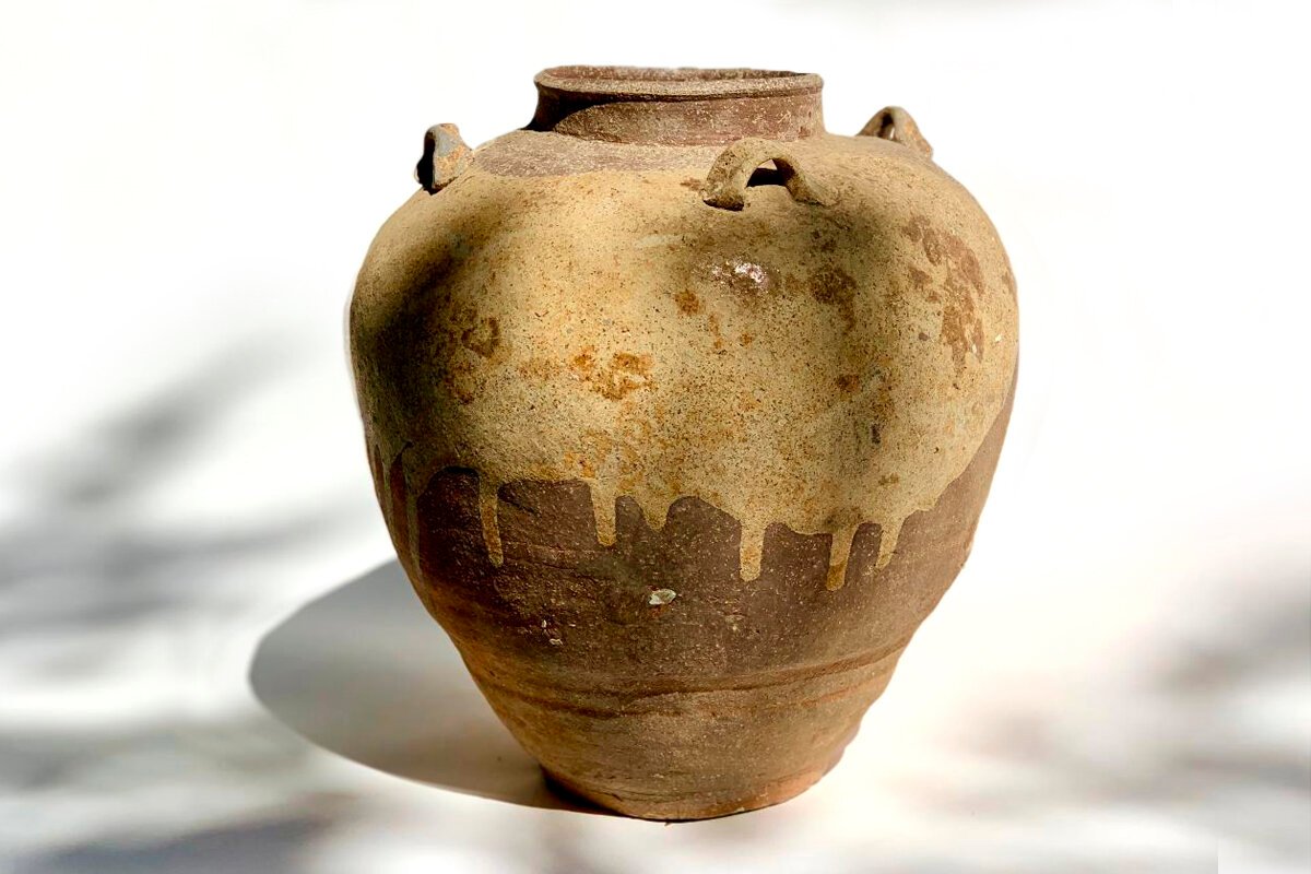 Vintage Chinese Style Storage Jar